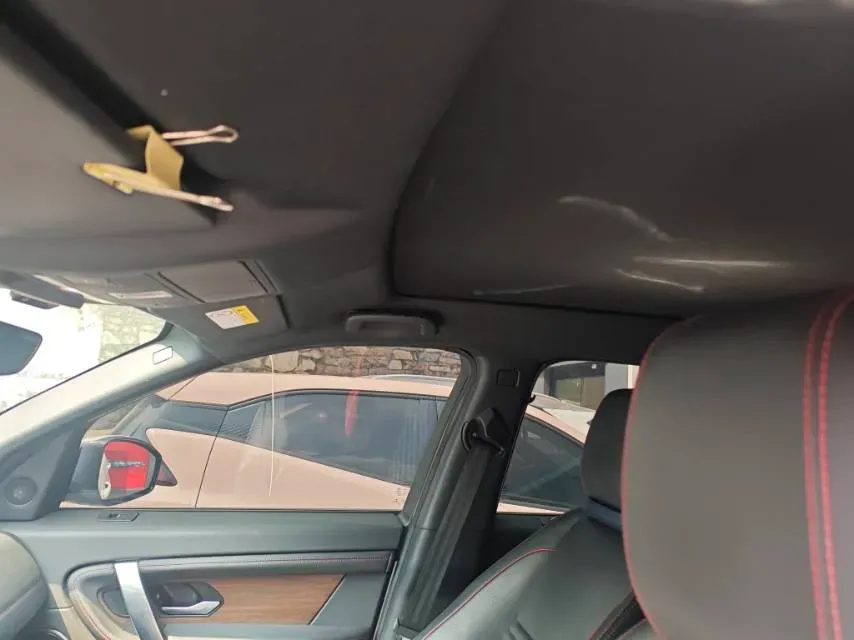 2020 Land Rover Discovery Sport 2.0T 249HP L4 9AT,autocango,china used car exporter,china ev exporter,chinese used car exporter,chinese used ev exporter