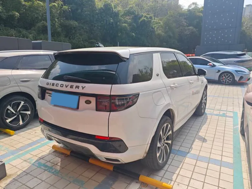 2020 Land Rover Discovery Sport 2.0T 249HP L4 9AT,autocango,china used car exporter,china ev exporter,chinese used car exporter,chinese used ev exporter