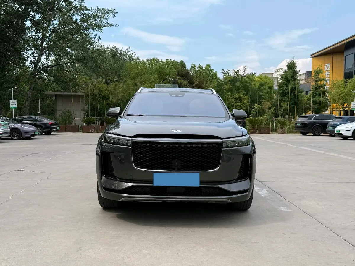 2021 Li ONE Range Extended 131HP REEV 40.5KWH,autocango,china used car exporter,china ev exporter,chinese used car exporter,chinese used ev exporter