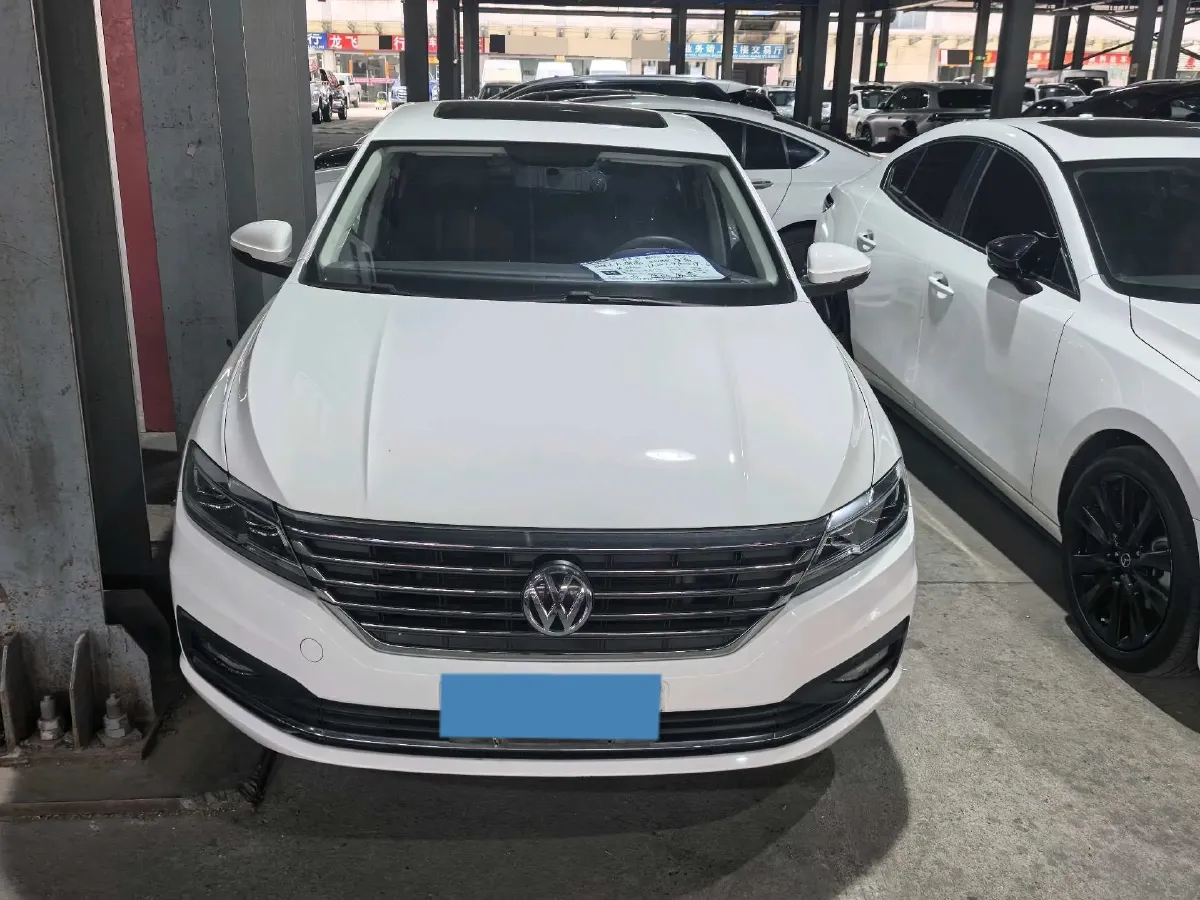 2018 Skoda Karoq 1.4T 150HP L4 7DCT,autocango,china used car exporter,china ev exporter,chinese used car exporter,chinese used ev exporter