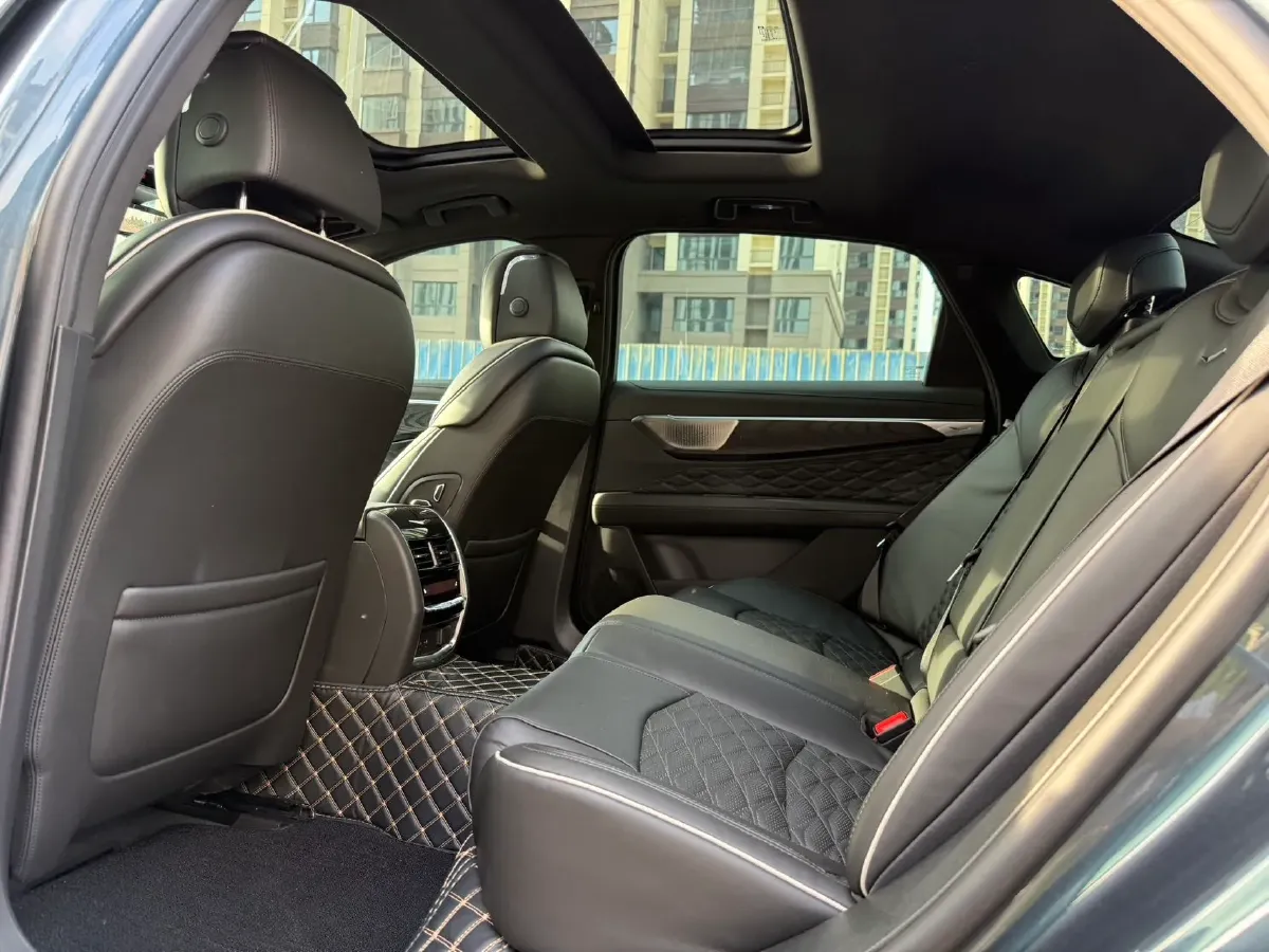 2023 Cadillac CT6 2.0T 237HP L4 10AT,autocango,china used car exporter,china ev exporter,chinese used car exporter,chinese used ev exporter