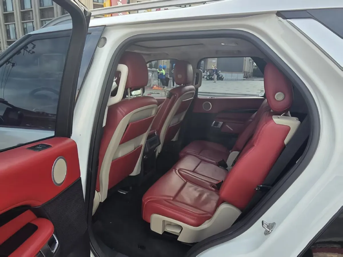 2017 Land Rover Discovery 3.0T 340HP V6 8AT,autocango,china used car exporter,china ev exporter,chinese used car exporter,chinese used ev exporter