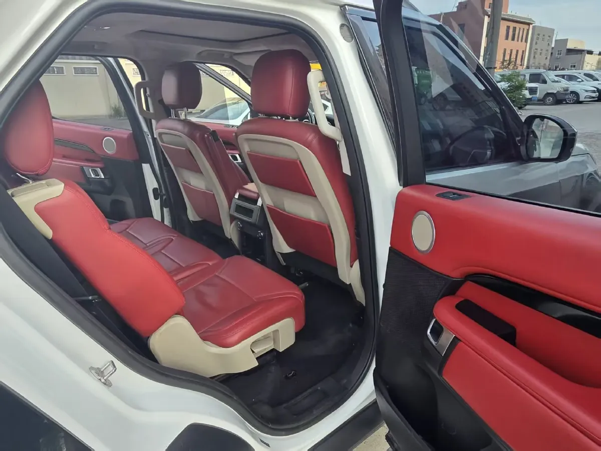 2017 Land Rover Discovery 3.0T 340HP V6 8AT,autocango,china used car exporter,china ev exporter,chinese used car exporter,chinese used ev exporter