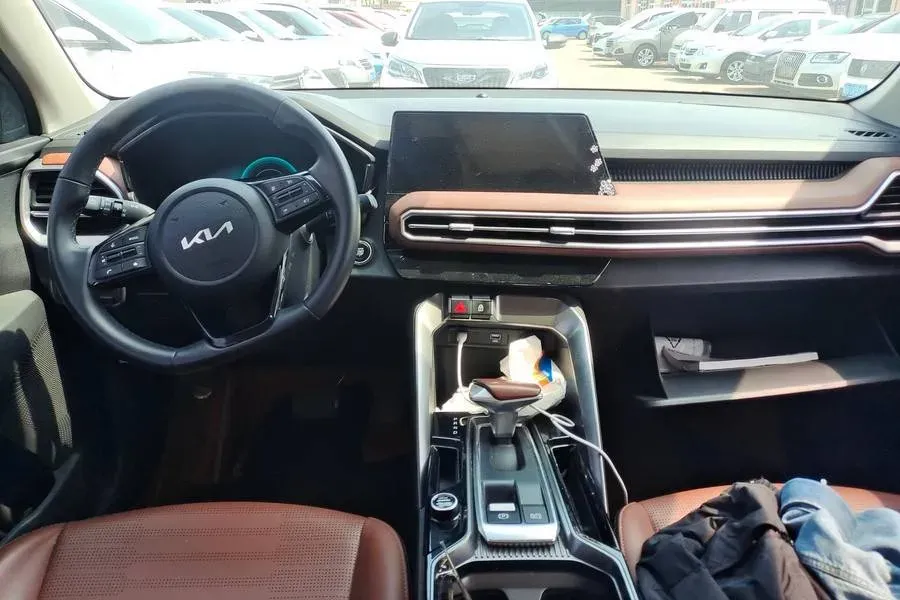 2021 Kia Sportage R 2.0L 161HP L4 6AT,autocango,china used car exporter,china ev exporter,chinese used car exporter,chinese used ev exporter