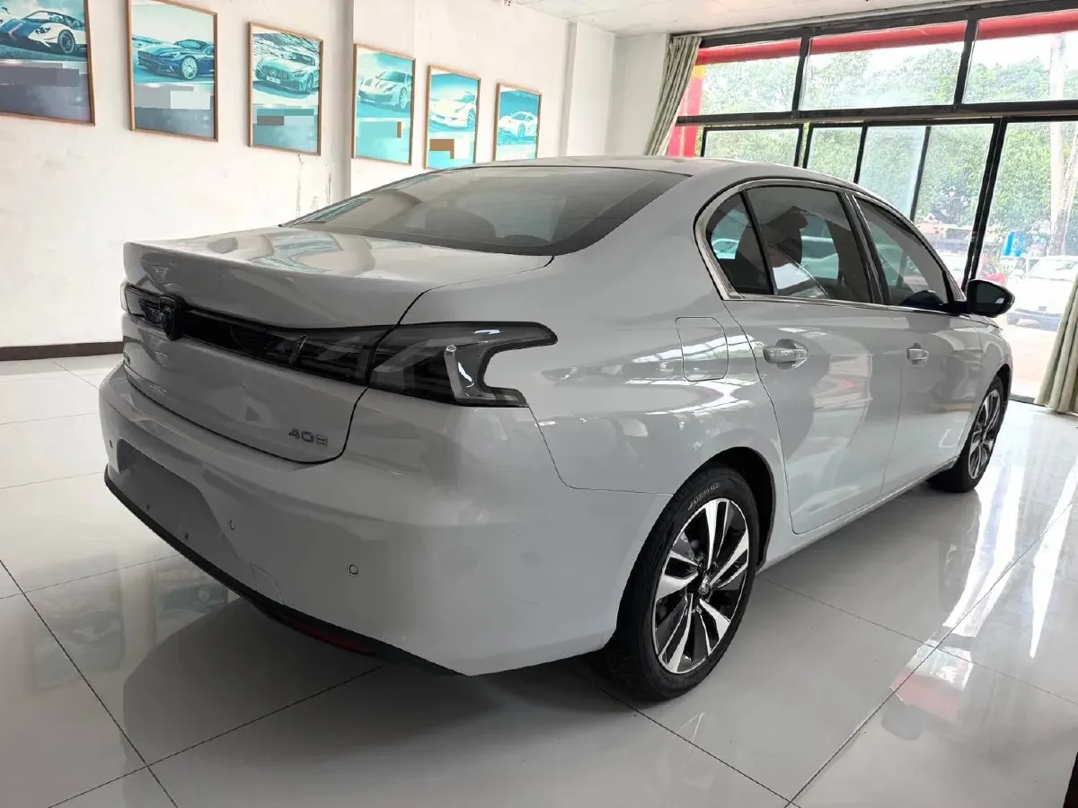 2024 Peugeot 408 1.5T 173HP L4 6AT,autocango,china used car exporter,china ev exporter,chinese used car exporter,chinese used ev exporter