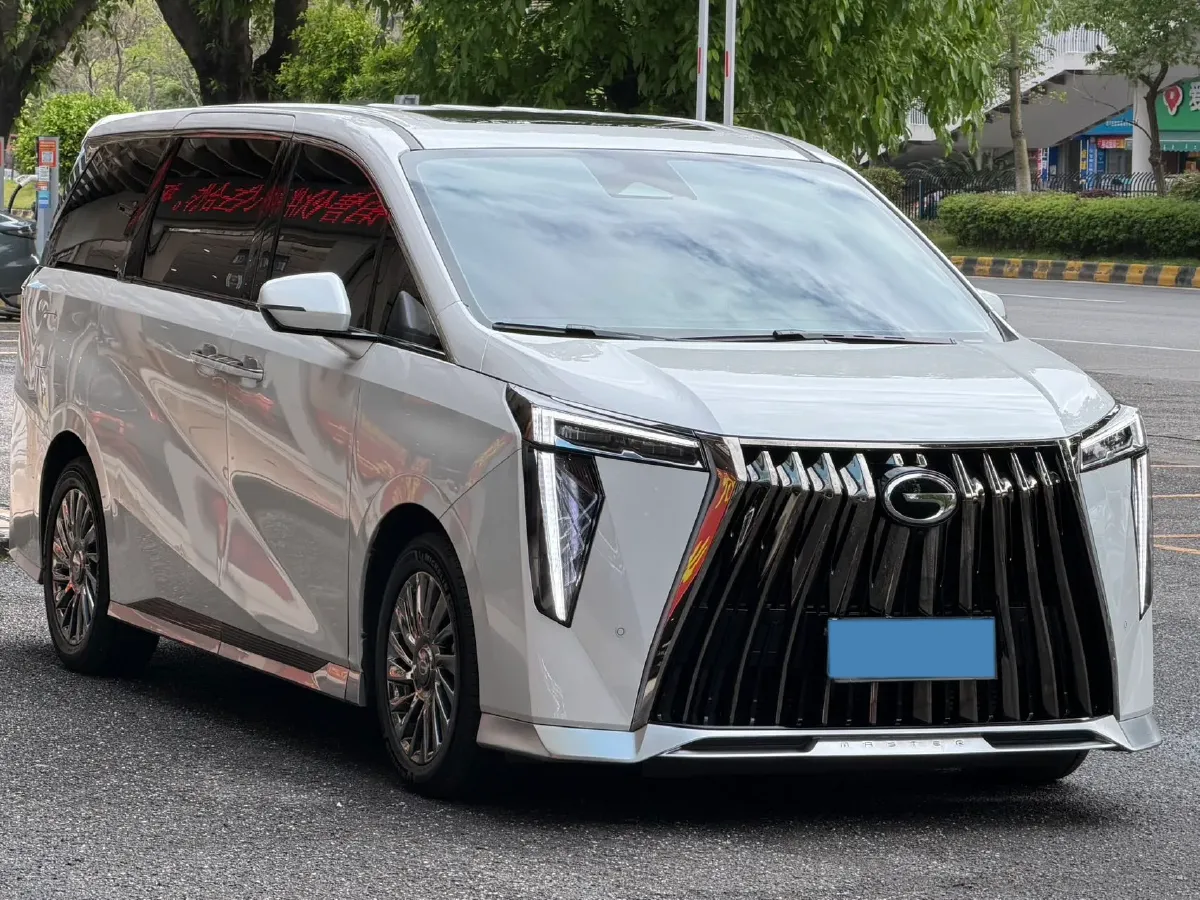 2023 GAC Trumpchi M8 2.0T 252HP L4 8AT,autocango,china used car exporter,china ev exporter,chinese used car exporter,chinese used ev exporter