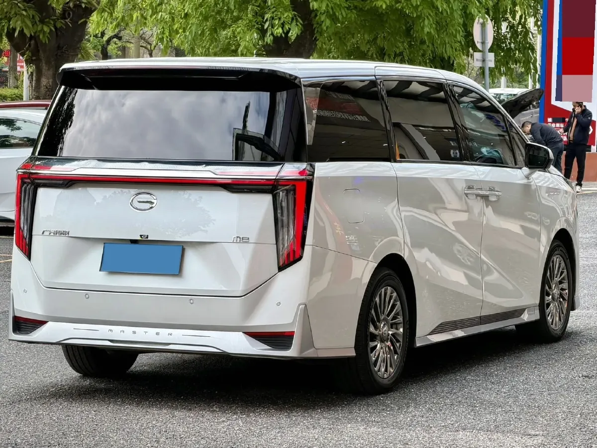 2023 GAC Trumpchi M8 2.0T 252HP L4 8AT,autocango,china used car exporter,china ev exporter,chinese used car exporter,chinese used ev exporter