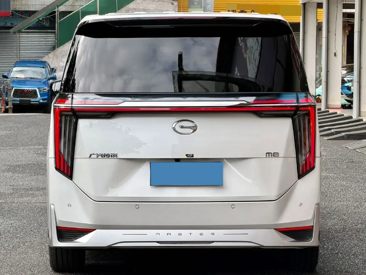 2023 GAC Trumpchi M8 2.0T 252HP L4 8AT,autocango,china used car exporter,china ev exporter,chinese used car exporter,chinese used ev exporter