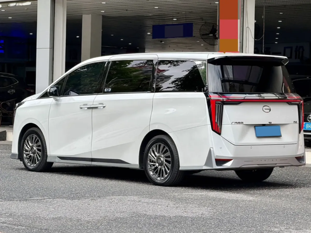 2023 GAC Trumpchi M8 2.0T 252HP L4 8AT,autocango,china used car exporter,china ev exporter,chinese used car exporter,chinese used ev exporter