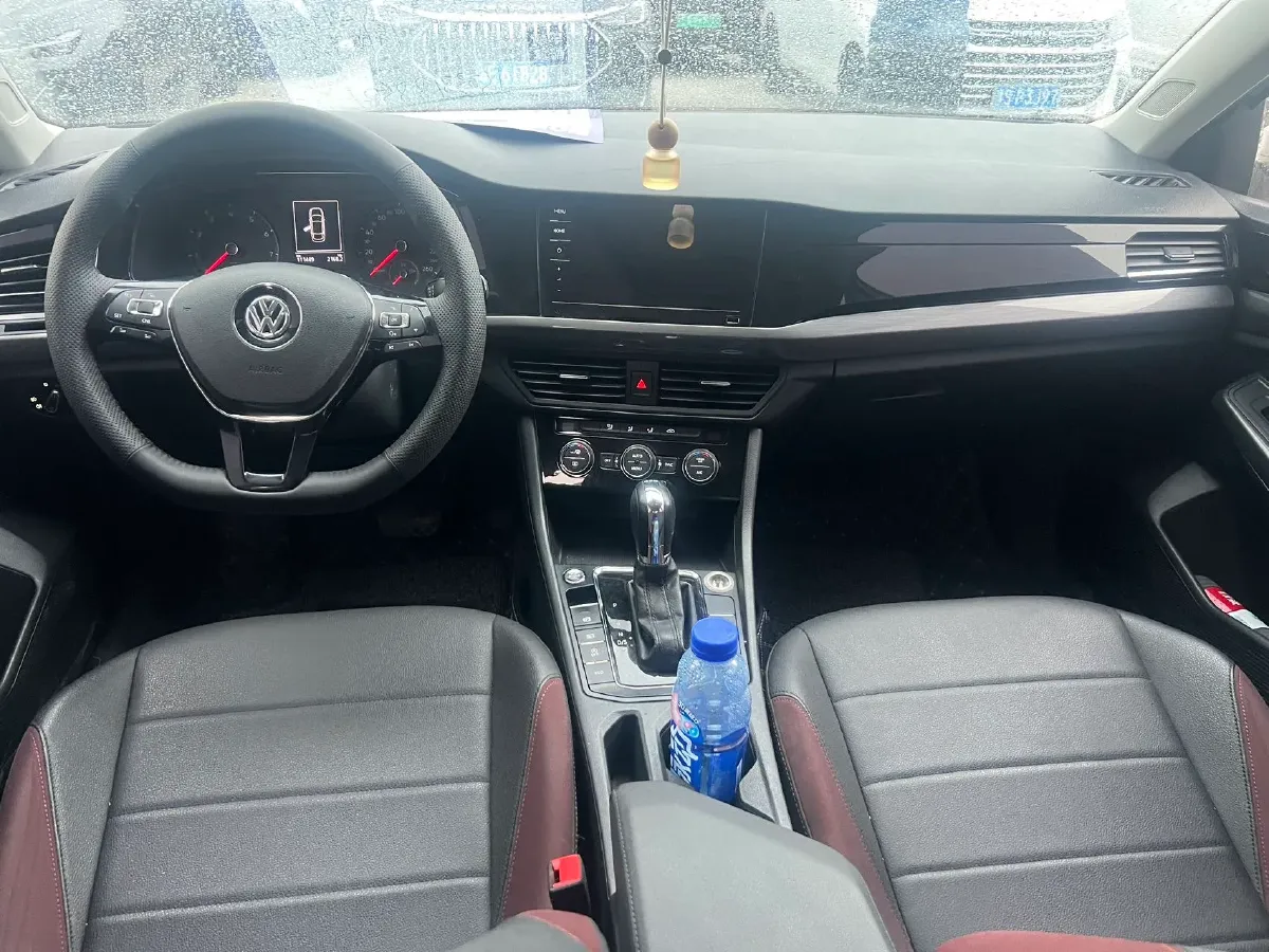 2019 Roewe RX5 MAX 2.0T 231HP L4 6DCT,autocango,china used car exporter,china ev exporter,chinese used car exporter,chinese used ev exporter