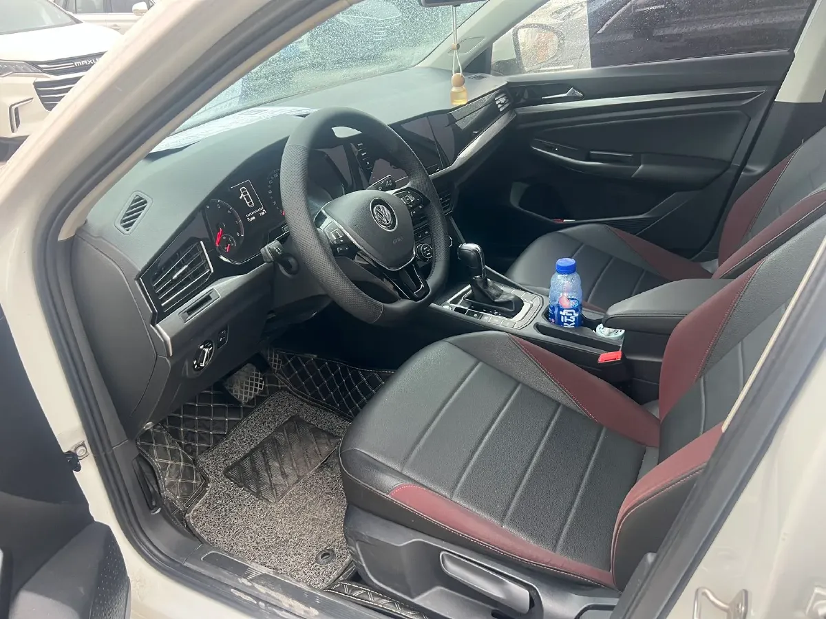 2019 Roewe RX5 MAX 2.0T 231HP L4 6DCT,autocango,china used car exporter,china ev exporter,chinese used car exporter,chinese used ev exporter