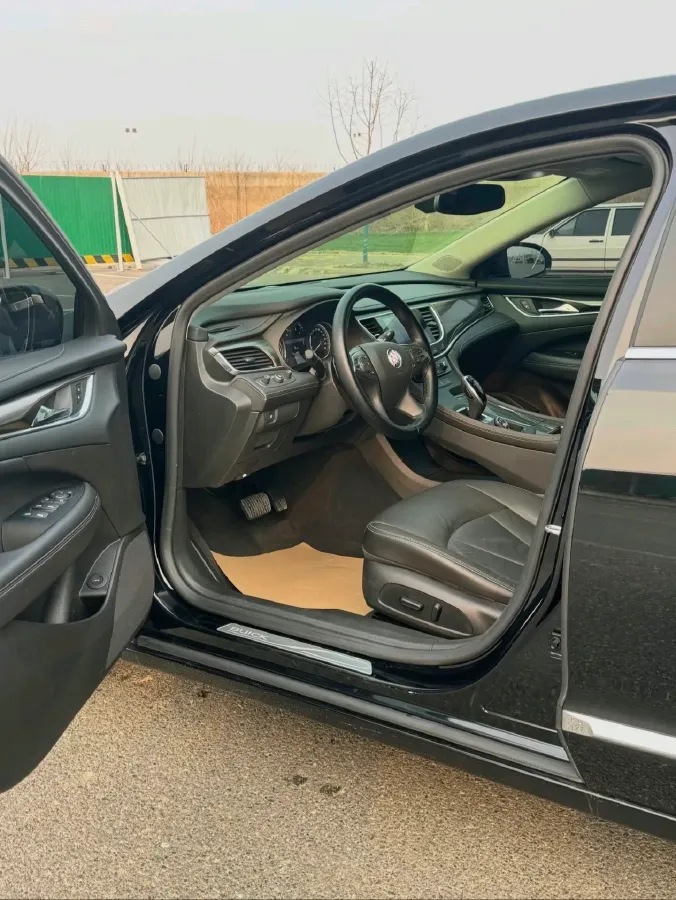 2022 Buick Larcosse 2.0T 237HP L4 9AT,autocango,china used car exporter,china ev exporter,chinese used car exporter,chinese used ev exporter