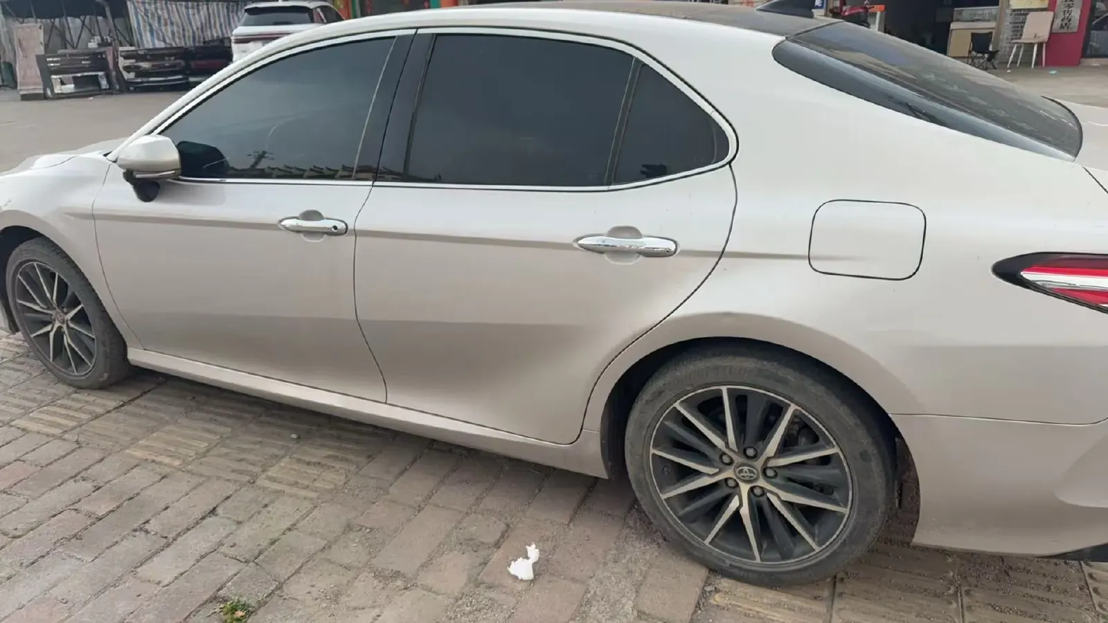 2021 Toyota Camry 2.5L 209HP L4 8AT,autocango,china used car exporter,china ev exporter,chinese used car exporter,chinese used ev exporter