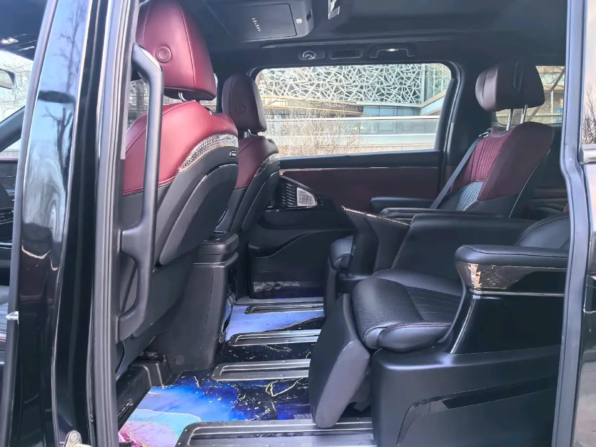 2023 GAC Trumpchi M8 2.0T 190HP L4 E-CVT Hybrid,autocango,china used car exporter,china ev exporter,chinese used car exporter,chinese used ev exporter