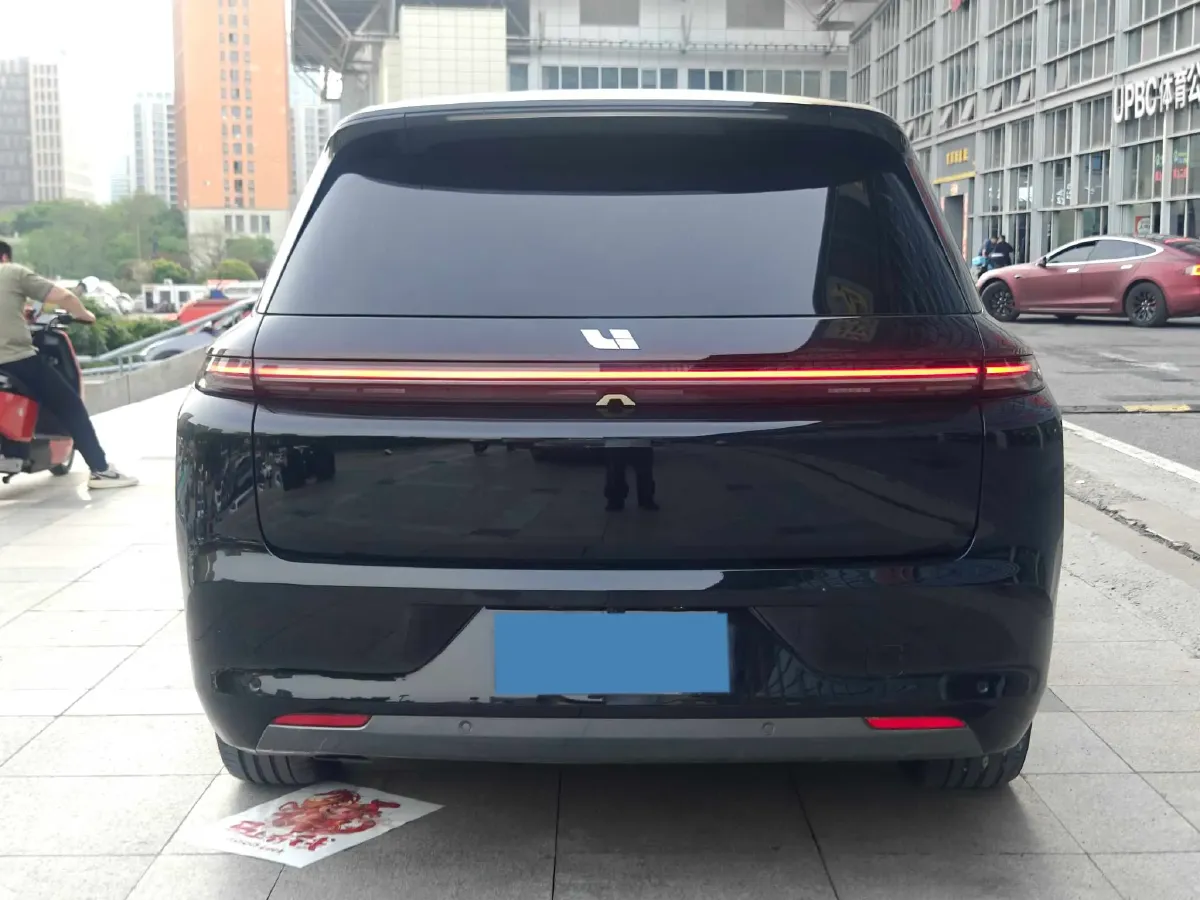 2024 Ford Bronco 2.3T 275HP L4 10AT,autocango,china used car exporter,china ev exporter,chinese used car exporter,chinese used ev exporter