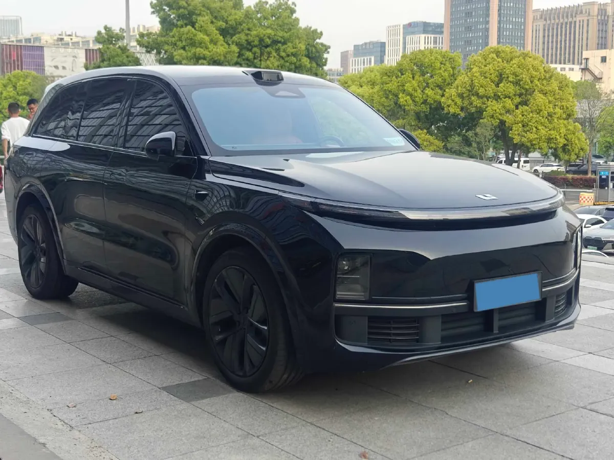 2024 Ford Bronco 2.3T 275HP L4 10AT,autocango,china used car exporter,china ev exporter,chinese used car exporter,chinese used ev exporter