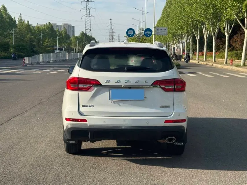 2019 Haval M6 1.5T 150HP L4 6MT,autocango,china used car exporter,china ev exporter,chinese used car exporter,chinese used ev exporter