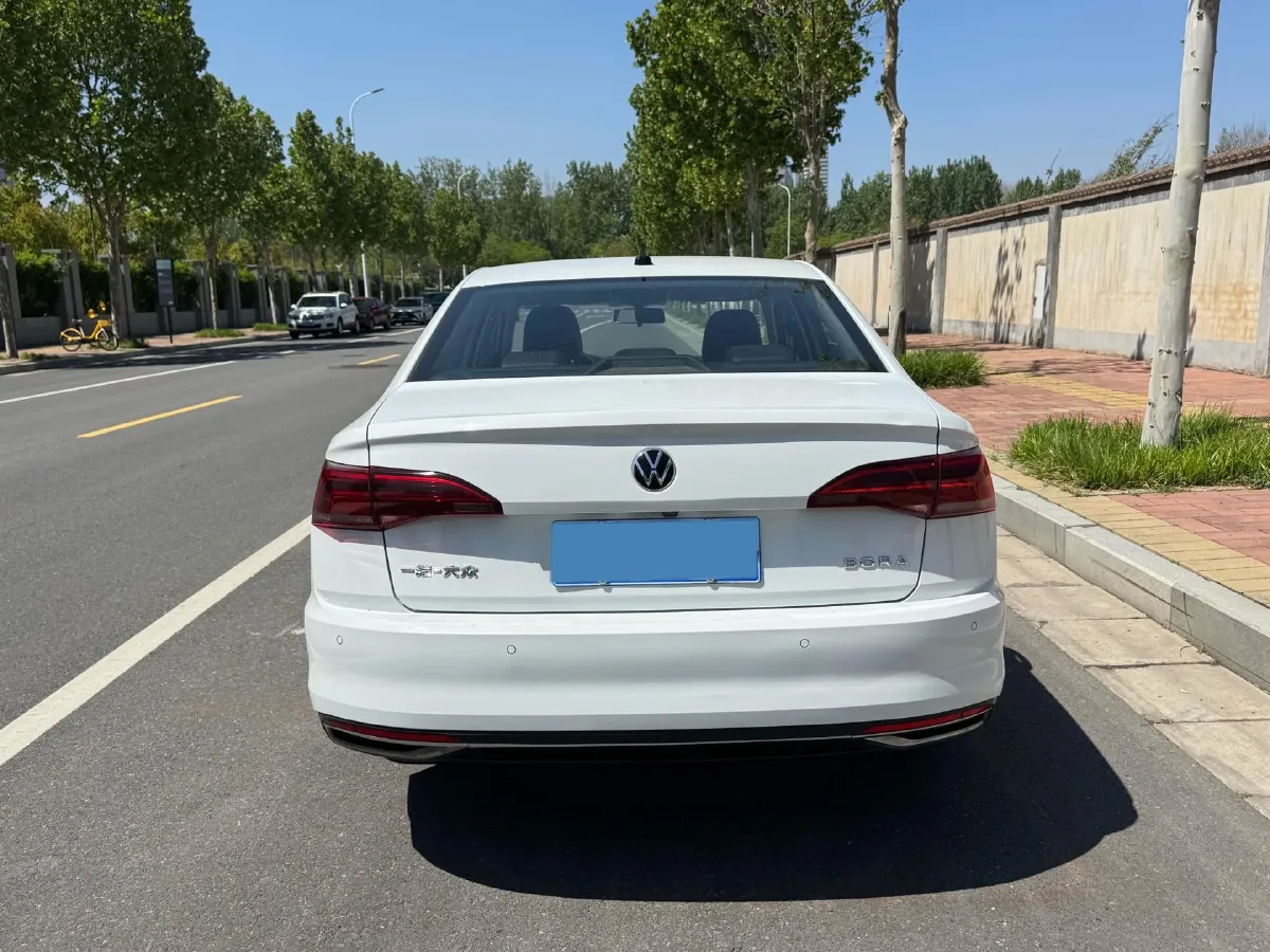 2021 Volkswagen Bora 1.5L 113HP L4 6AT,autocango,china used car exporter,china ev exporter,chinese used car exporter,chinese used ev exporter