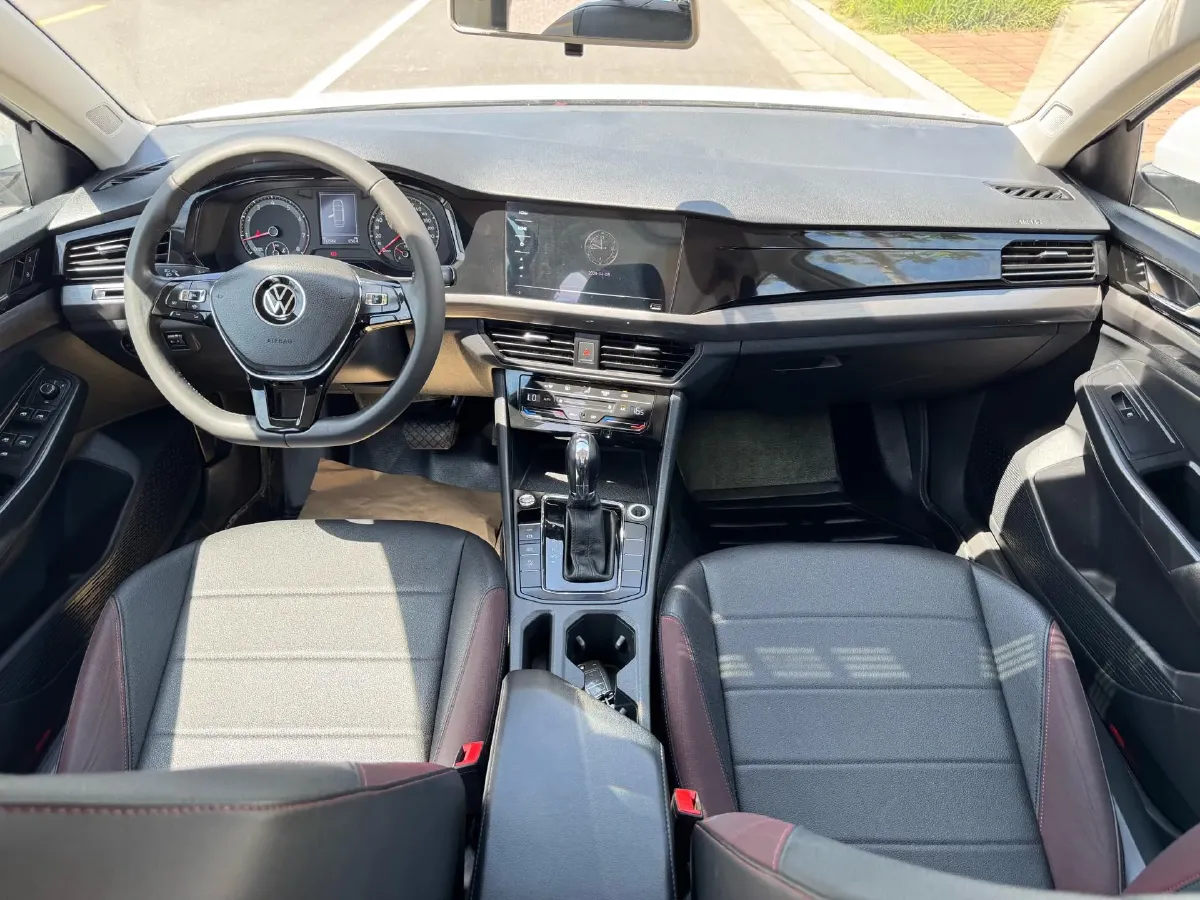 2021 Volkswagen Bora 1.5L 113HP L4 6AT,autocango,china used car exporter,china ev exporter,chinese used car exporter,chinese used ev exporter