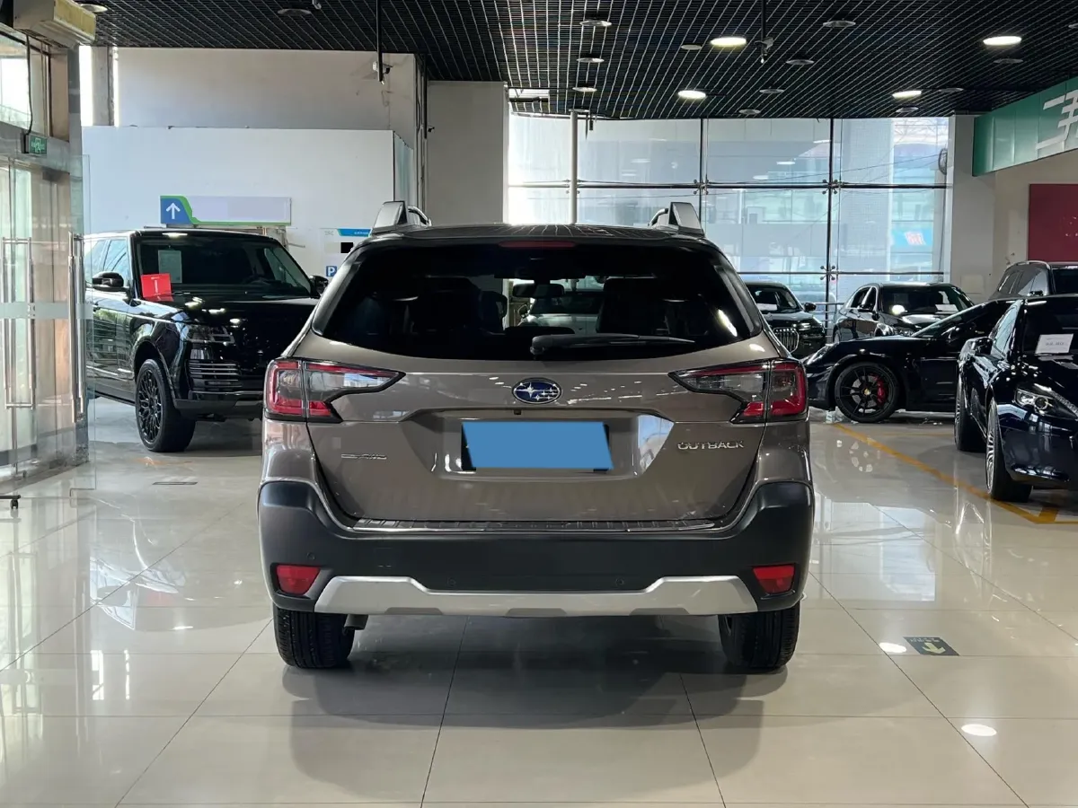 2021 Subaru Outback 2.5L 169HP H4 CVT,autocango,china used car exporter,china ev exporter,chinese used car exporter,chinese used ev exporter