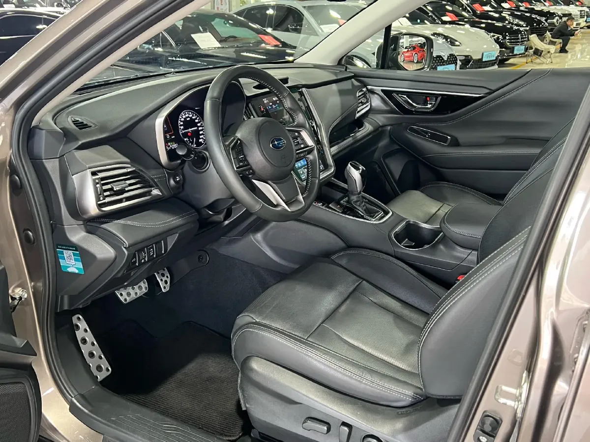 2021 Subaru Outback 2.5L 169HP H4 CVT,autocango,china used car exporter,china ev exporter,chinese used car exporter,chinese used ev exporter