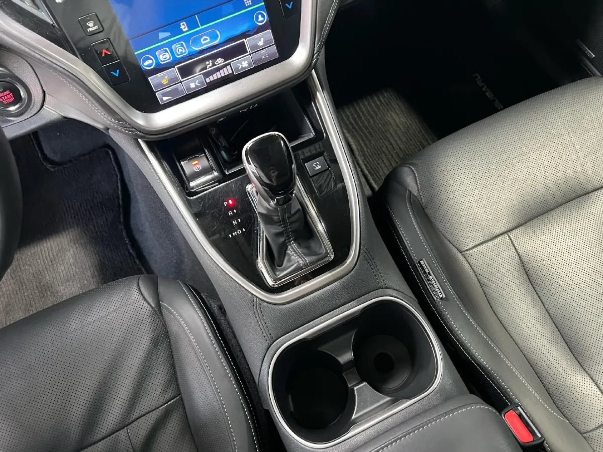 2021 Subaru Outback 2.5L 169HP H4 CVT,autocango,china used car exporter,china ev exporter,chinese used car exporter,chinese used ev exporter