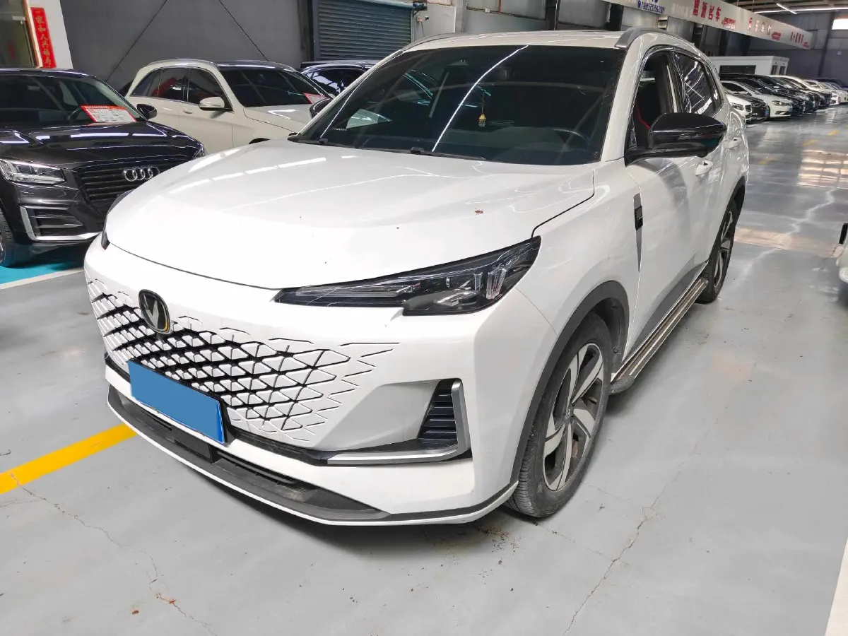 2024 ChangAn CS55 Plus 1.5T 188HP L4 7DCT,autocango,china used car exporter,china ev exporter,chinese used car exporter,chinese used ev exporter