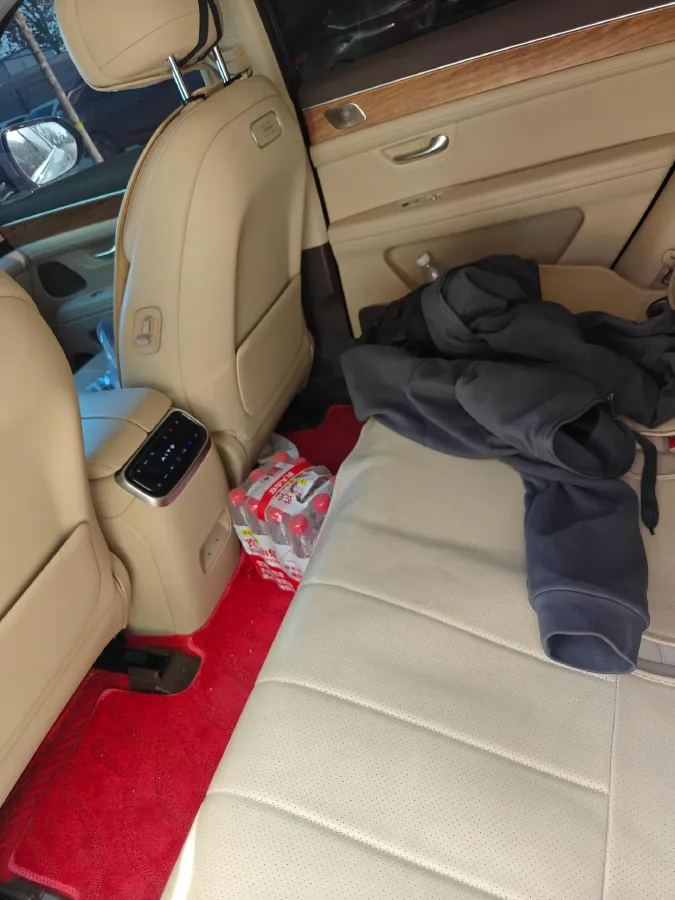 2024 AITO AITO M7 1.5T 152HP L4 REEV 40KWH,autocango,china used car exporter,china ev exporter,chinese used car exporter,chinese used ev exporter