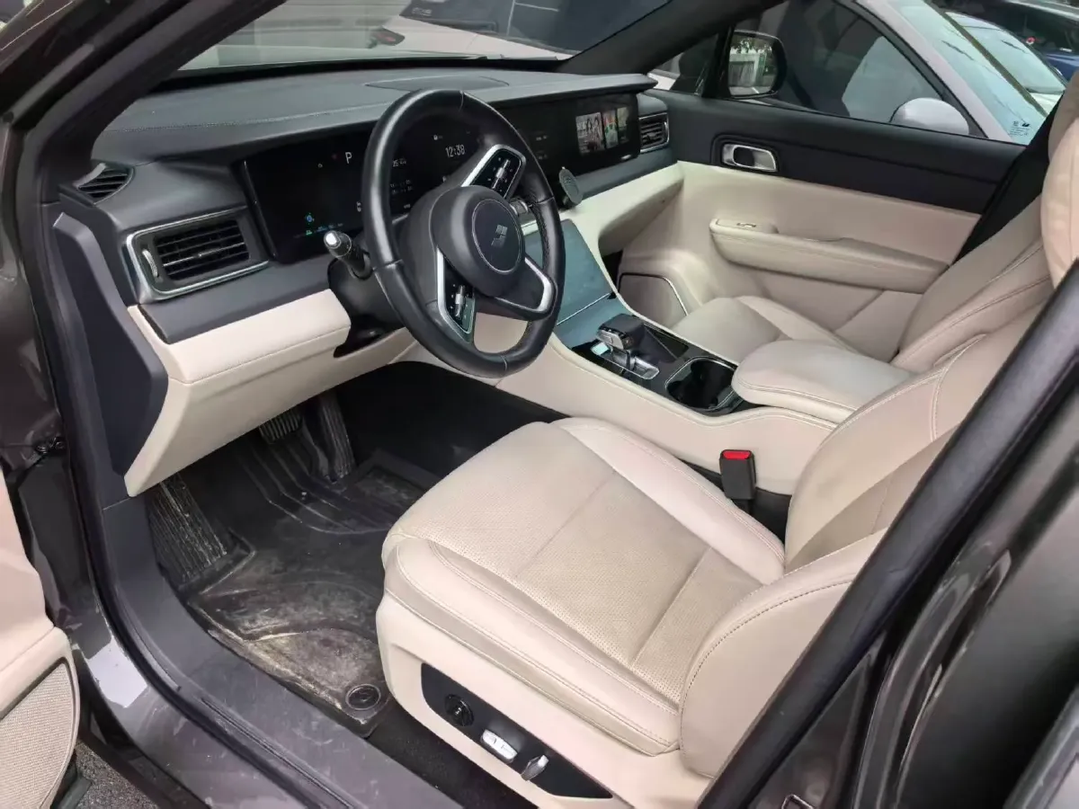 2021 Li ONE Range Extended 131HP REEV 40.5KWH,autocango,china used car exporter,china ev exporter,chinese used car exporter,chinese used ev exporter