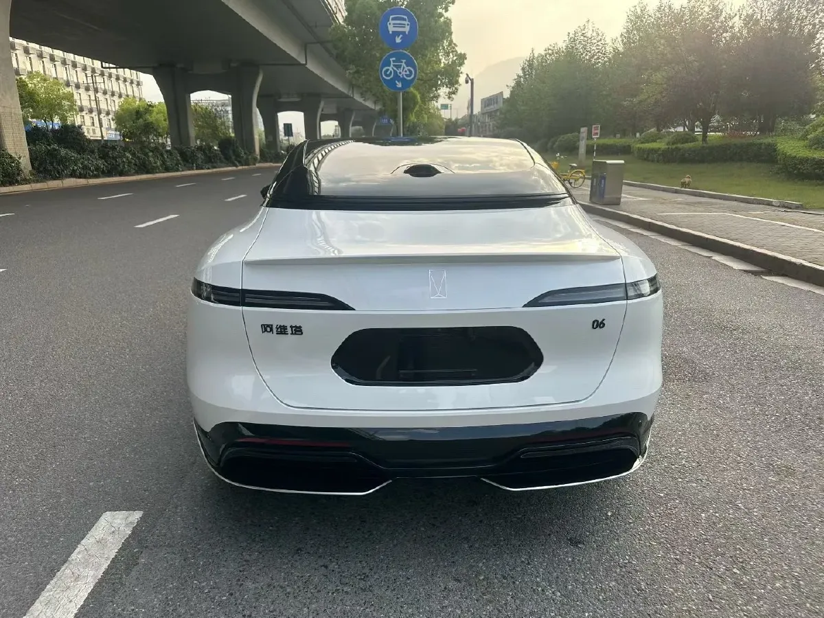 2025 Avatr 06 BEV,autocango,china used car exporter,china ev exporter,chinese used car exporter,chinese used ev exporter