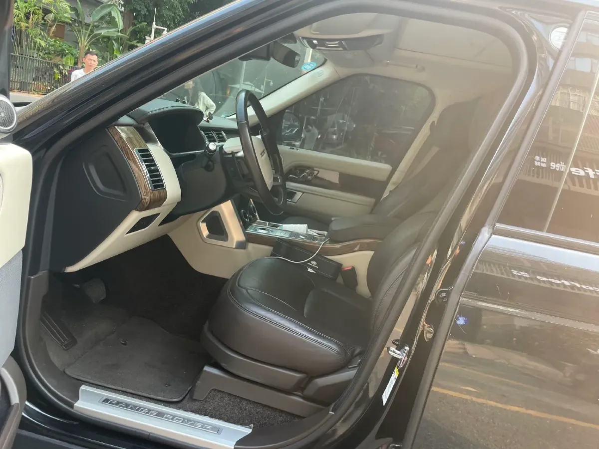 2019 Land Rover Range Rover 3.0T 381HP V6 8AT,autocango,china used car exporter,china ev exporter,chinese used car exporter,chinese used ev exporter