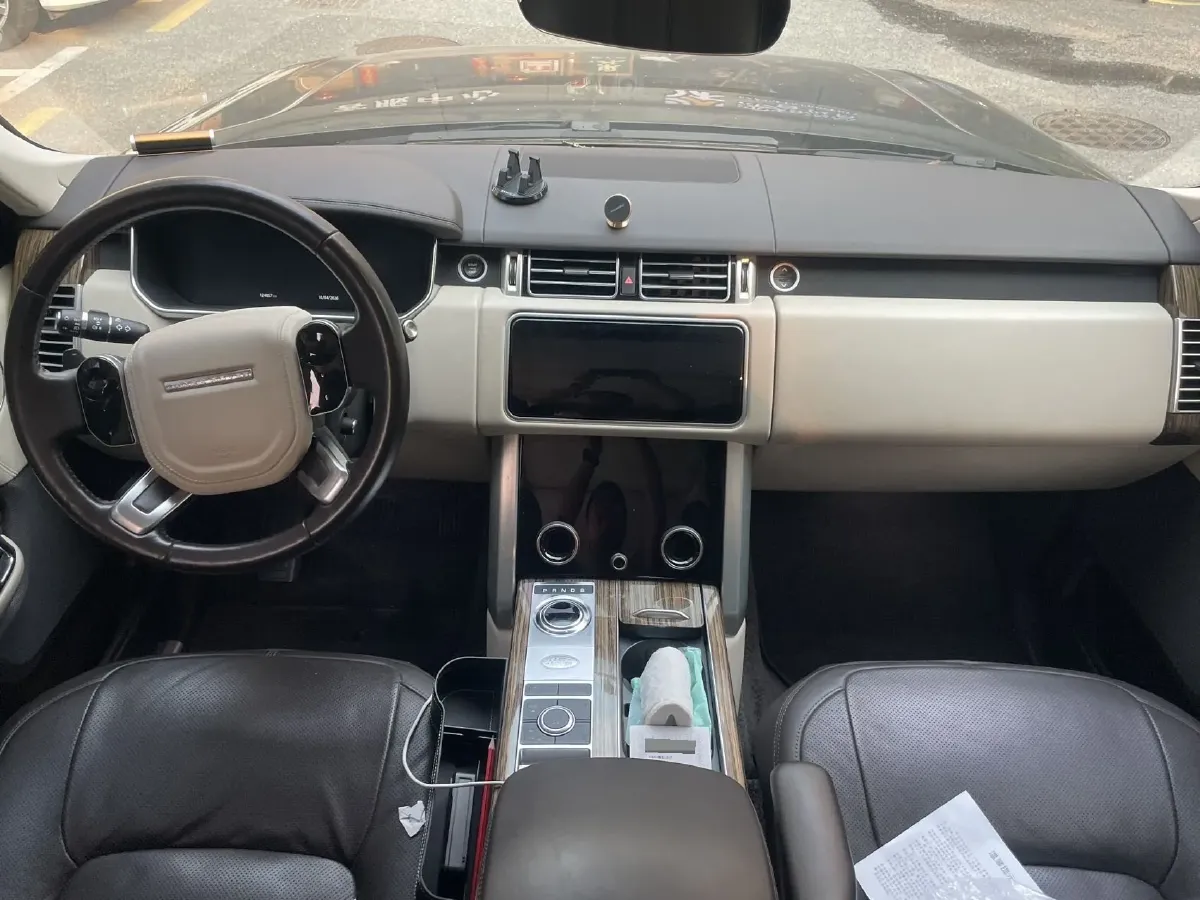 2019 Land Rover Range Rover 3.0T 381HP V6 8AT,autocango,china used car exporter,china ev exporter,chinese used car exporter,chinese used ev exporter