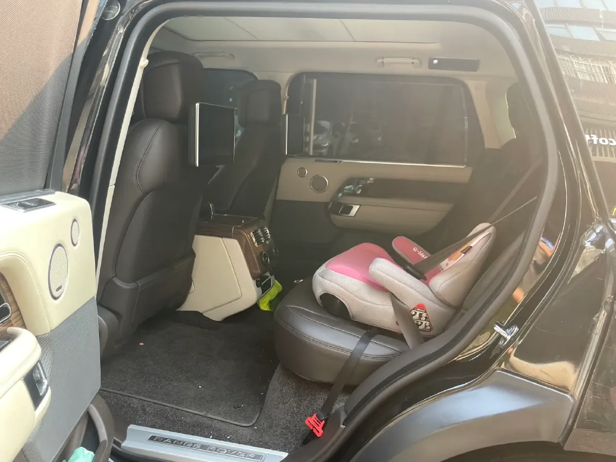 2019 Land Rover Range Rover 3.0T 381HP V6 8AT,autocango,china used car exporter,china ev exporter,chinese used car exporter,chinese used ev exporter