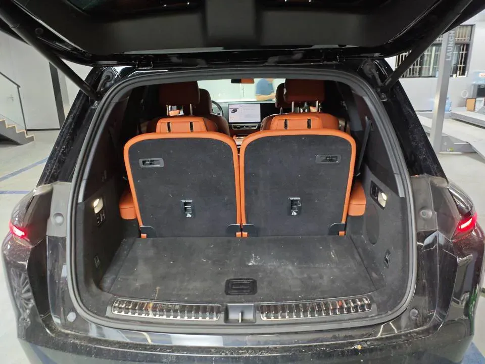 2024 Ford Bronco 2.3T 275HP L4 10AT,autocango,china used car exporter,china ev exporter,chinese used car exporter,chinese used ev exporter