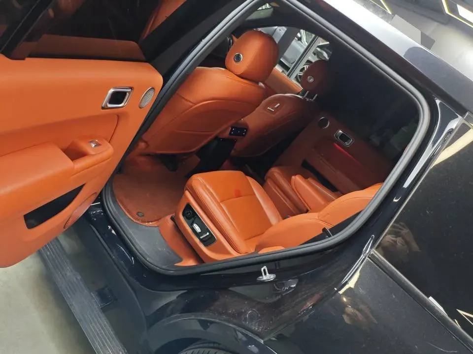 2024 Ford Bronco 2.3T 275HP L4 10AT,autocango,china used car exporter,china ev exporter,chinese used car exporter,chinese used ev exporter