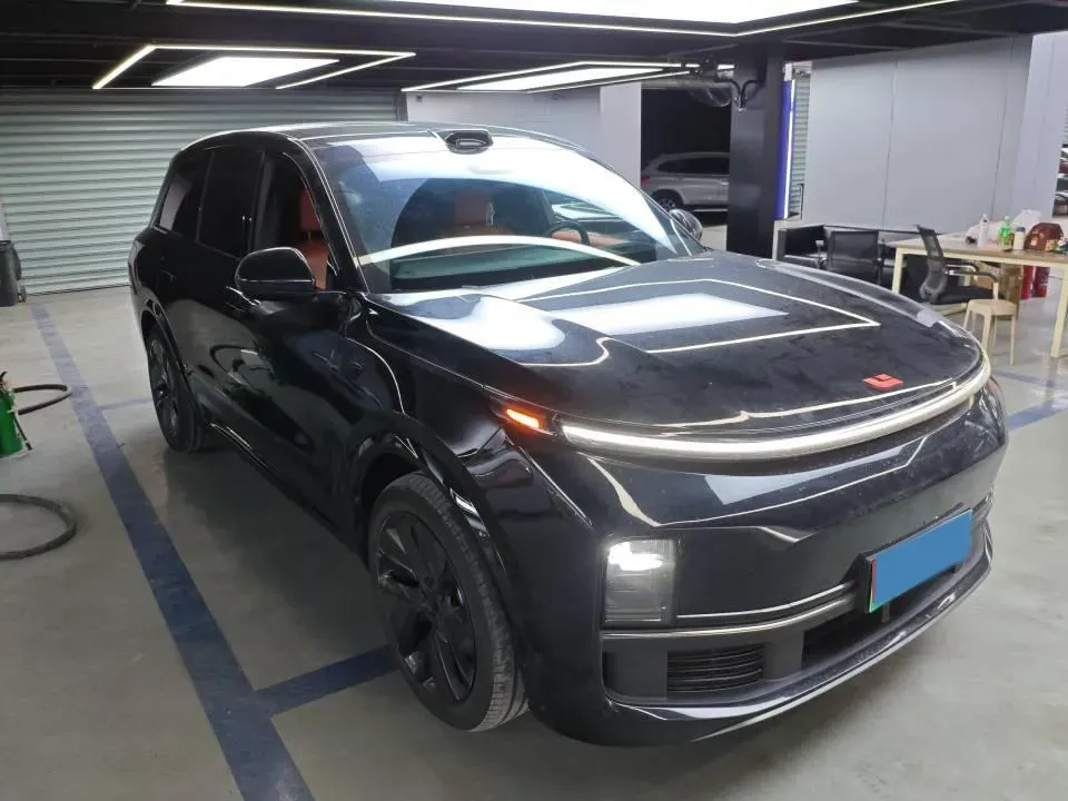 2024 Ford Bronco 2.3T 275HP L4 10AT,autocango,china used car exporter,china ev exporter,chinese used car exporter,chinese used ev exporter