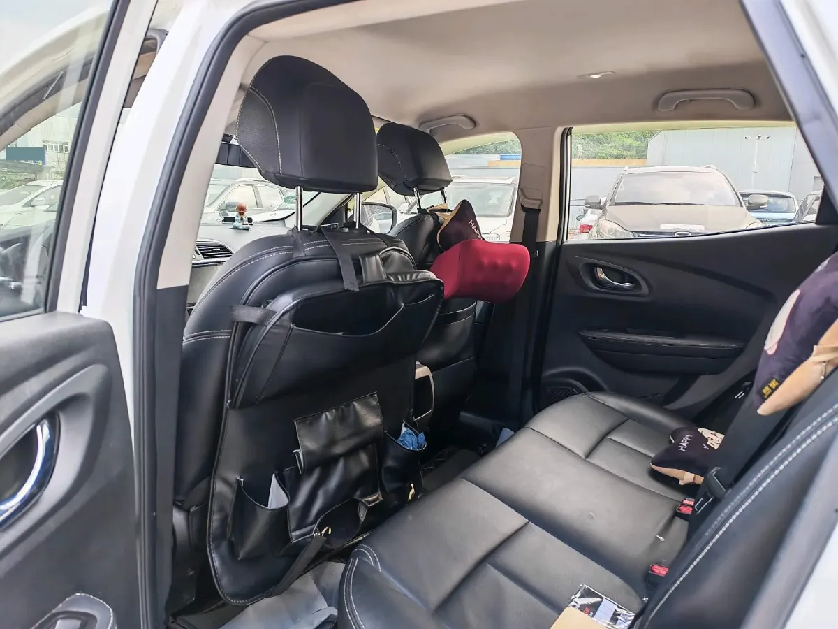 2017 Renault Kadjar 2.0L 150HP L4 CVT,autocango,china used car exporter,china ev exporter,chinese used car exporter,chinese used ev exporter