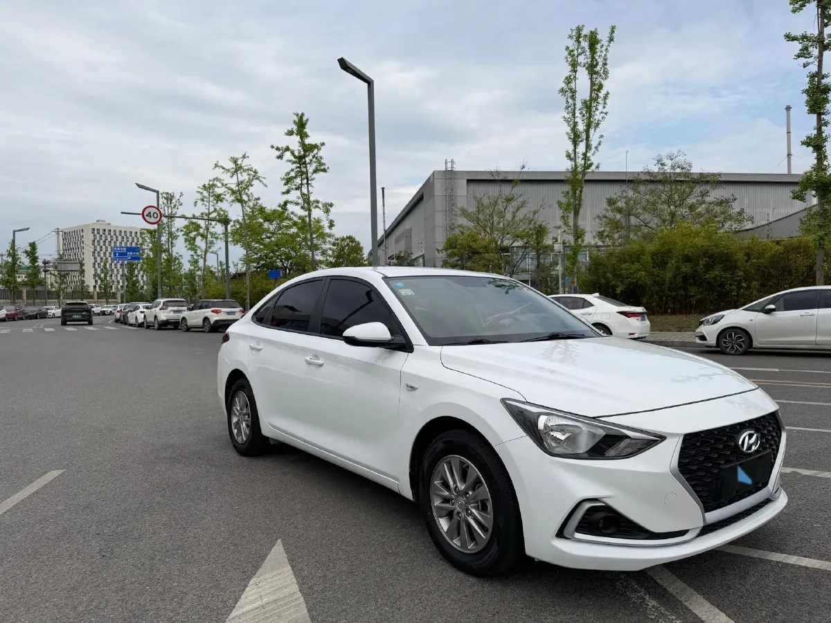 2020 Hyundai Celesta 1.6L 123HP L4 6AT,autocango,china used car exporter,china ev exporter,chinese used car exporter,chinese used ev exporter