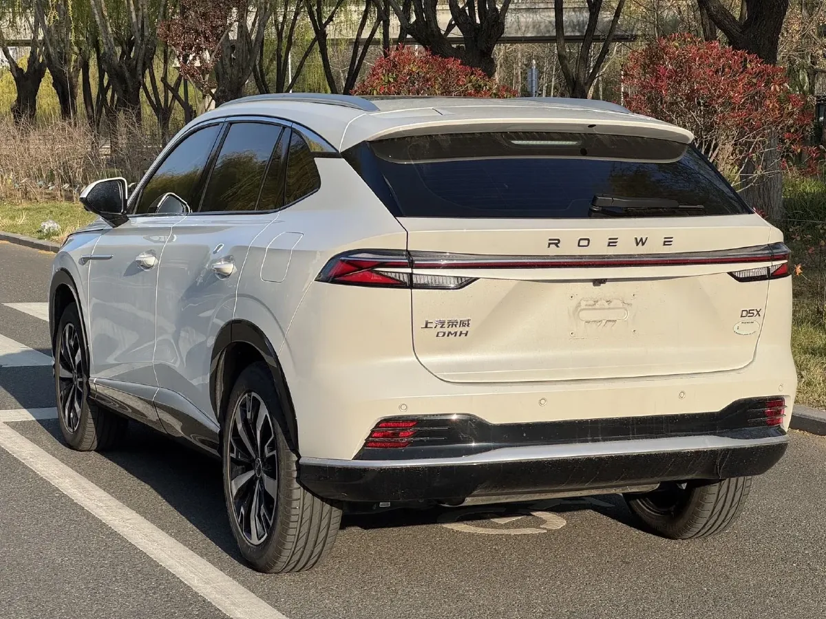 2024 Roewe D5X DMH 1.5T 150HP L4 2DHT PHEV 21.4KWH,autocango,china used car exporter,china ev exporter,chinese used car exporter,chinese used ev exporter