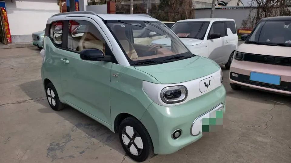 2024 WuLing HongGuang MINI EV BEV 17.3KWH,autocango,china used car exporter,china ev exporter,chinese used car exporter,chinese used ev exporter