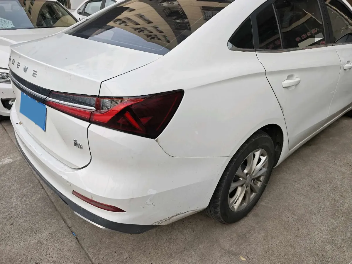 2026 Roewe i5 1.5L 129HP L4 CVT,autocango,china used car exporter,china ev exporter,chinese used car exporter,chinese used ev exporter