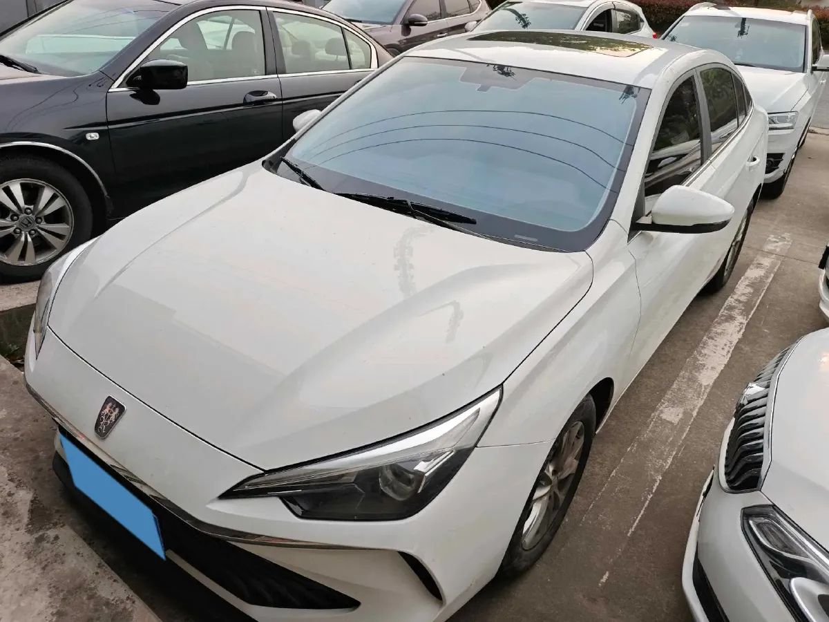 2026 Roewe i5 1.5L 129HP L4 CVT,autocango,china used car exporter,china ev exporter,chinese used car exporter,chinese used ev exporter