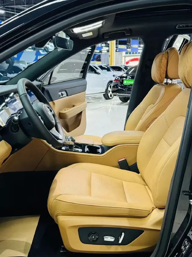 2021 Li ONE Range Extended 131HP REEV 40.5KWH,autocango,china used car exporter,china ev exporter,chinese used car exporter,chinese used ev exporter