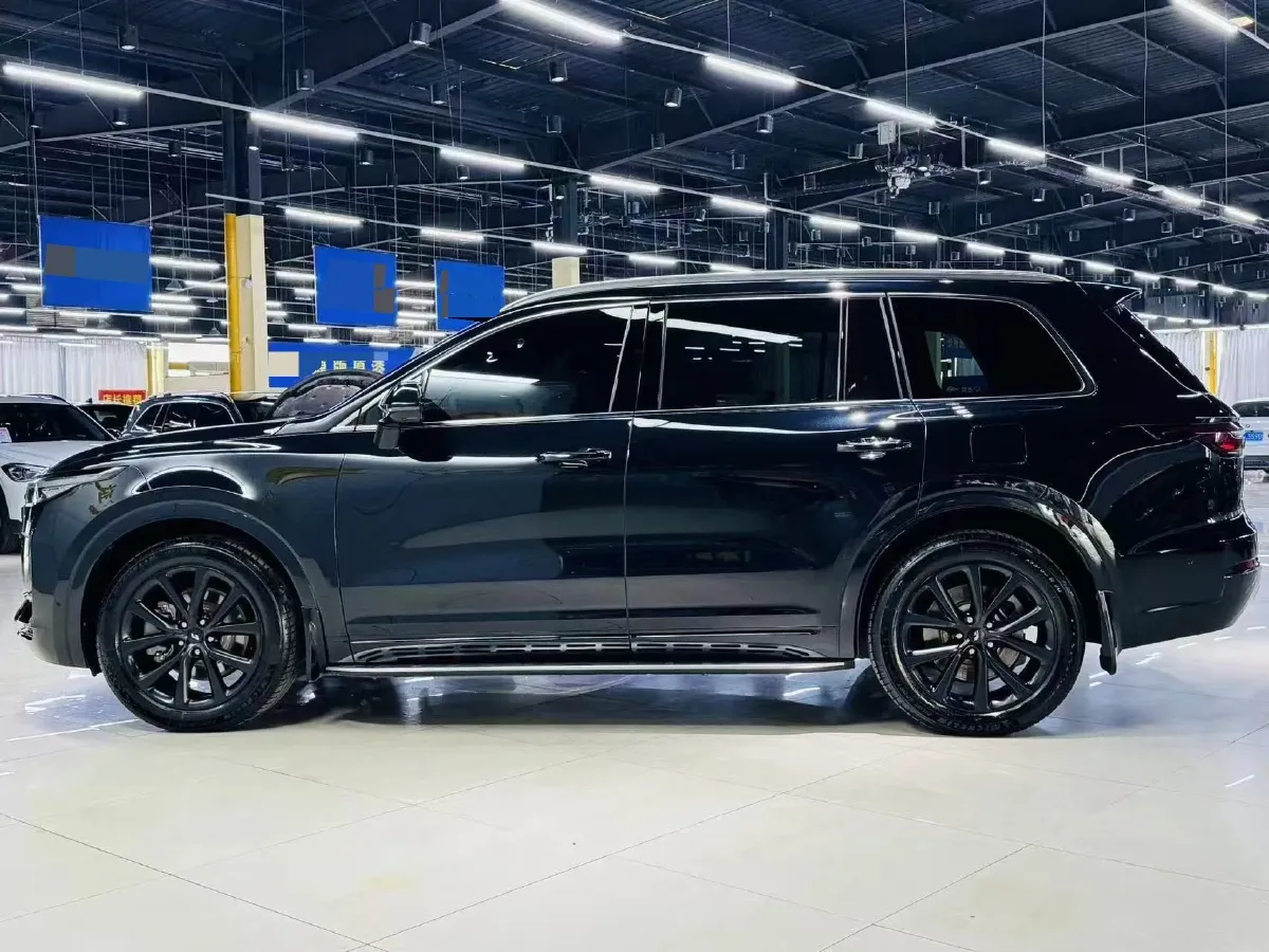 2021 Li ONE Range Extended 131HP REEV 40.5KWH,autocango,china used car exporter,china ev exporter,chinese used car exporter,chinese used ev exporter