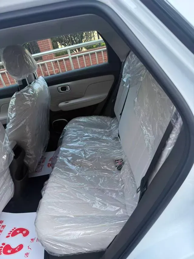 2025 Aion AION UT BEV,autocango,china used car exporter,china ev exporter,chinese used car exporter,chinese used ev exporter