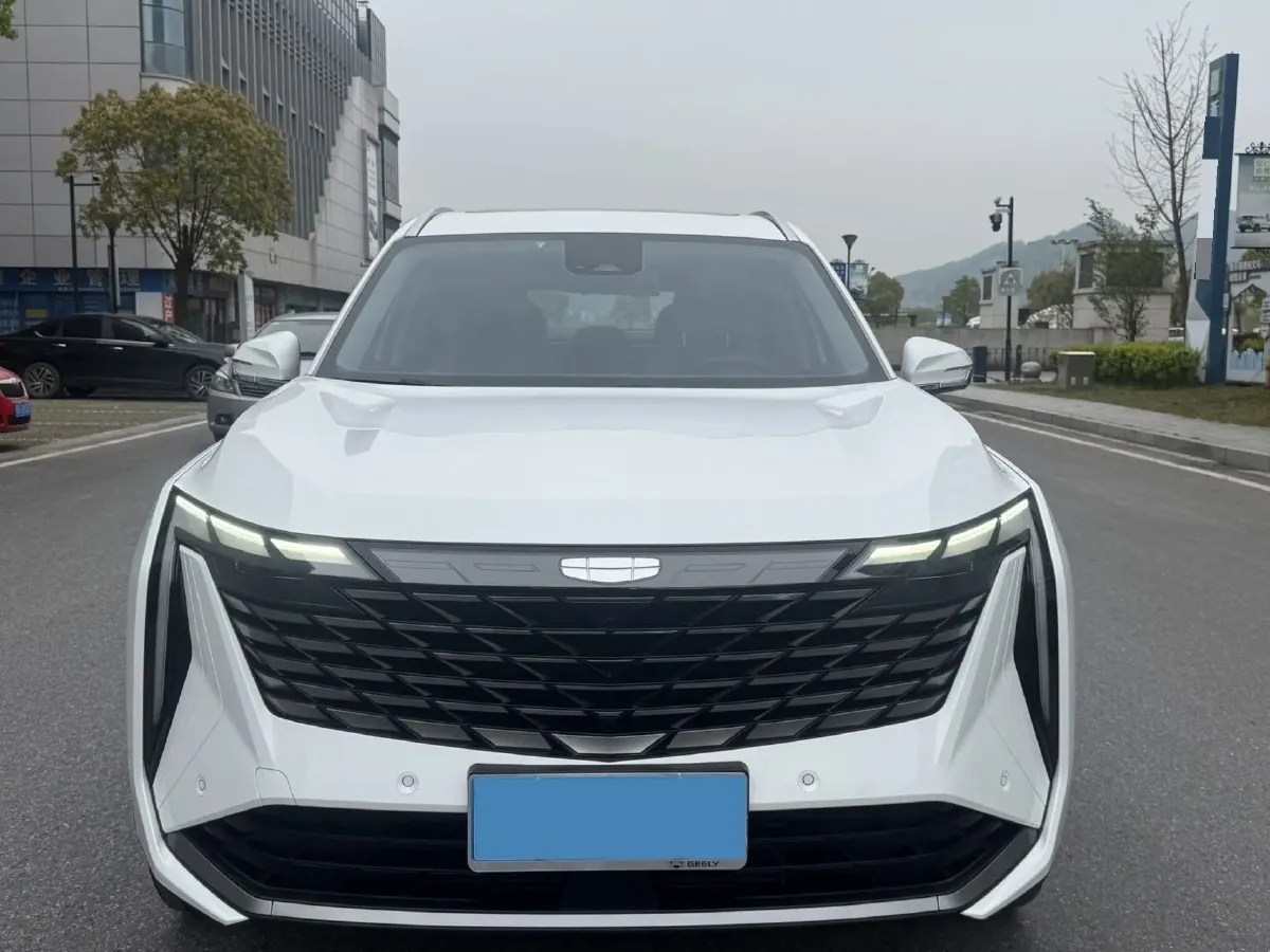 2023 Geely StarRay 1.5T 181HP L4 7DCT,autocango,china used car exporter,china ev exporter,chinese used car exporter,chinese used ev exporter
