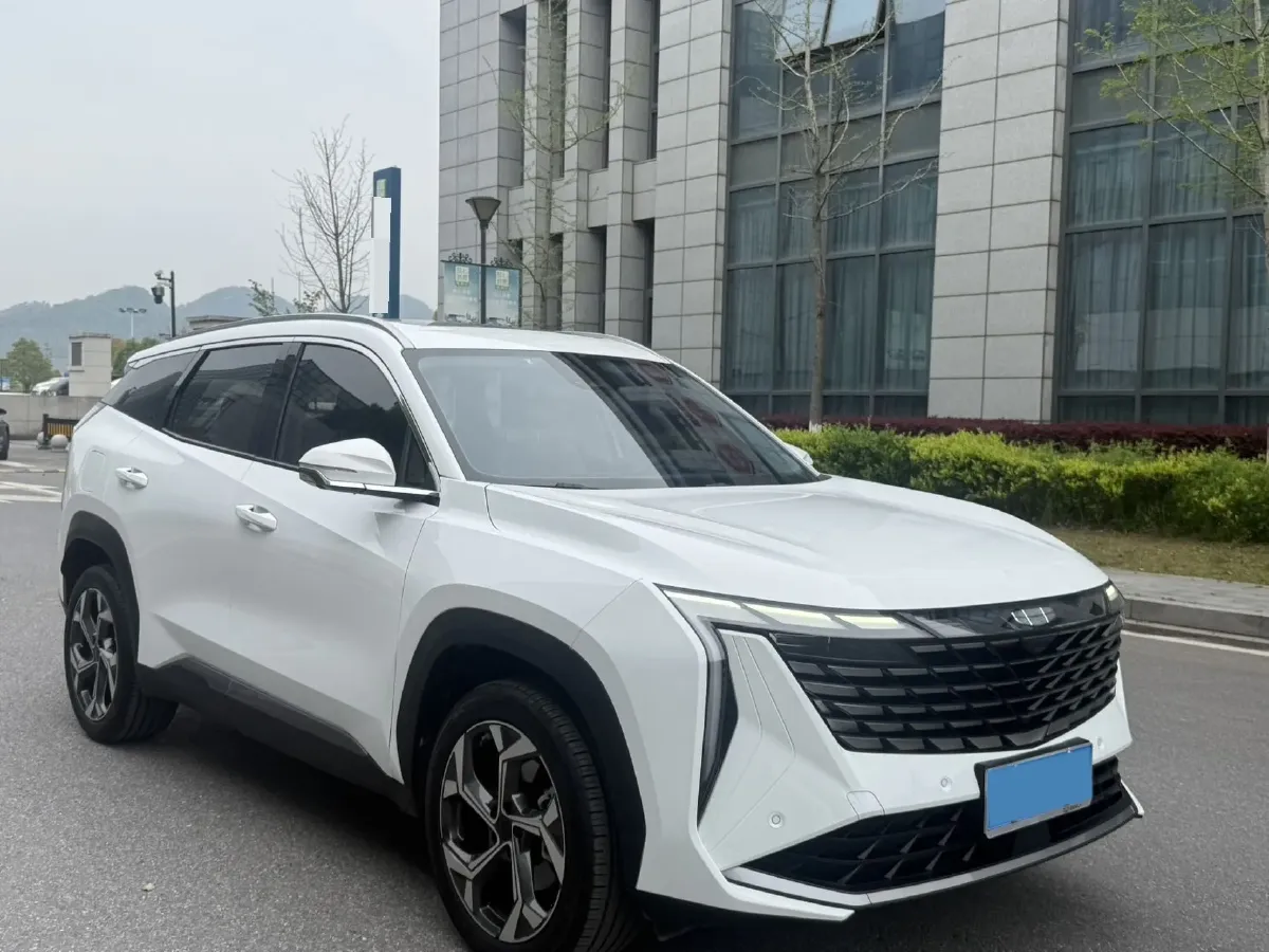 2023 Geely StarRay 1.5T 181HP L4 7DCT,autocango,china used car exporter,china ev exporter,chinese used car exporter,chinese used ev exporter