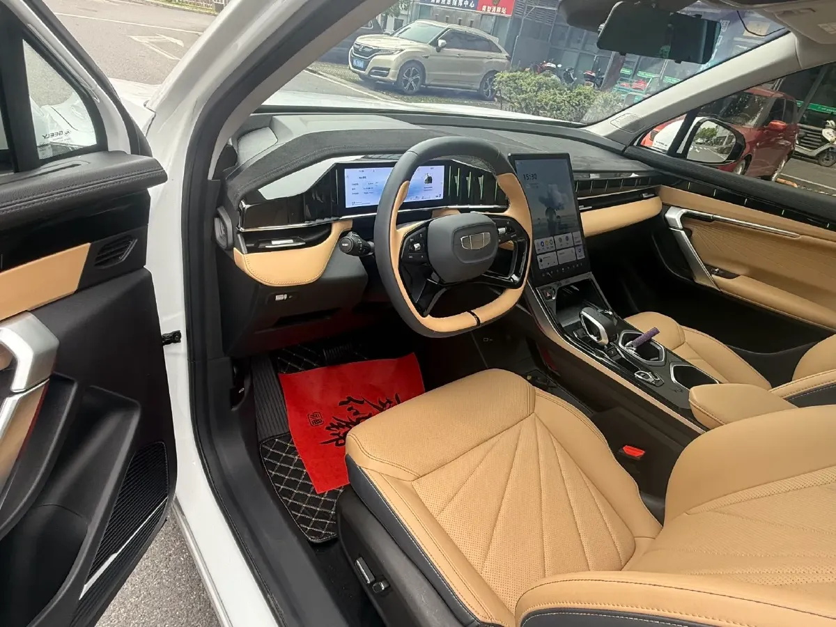 2023 Geely StarRay 1.5T 181HP L4 7DCT,autocango,china used car exporter,china ev exporter,chinese used car exporter,chinese used ev exporter