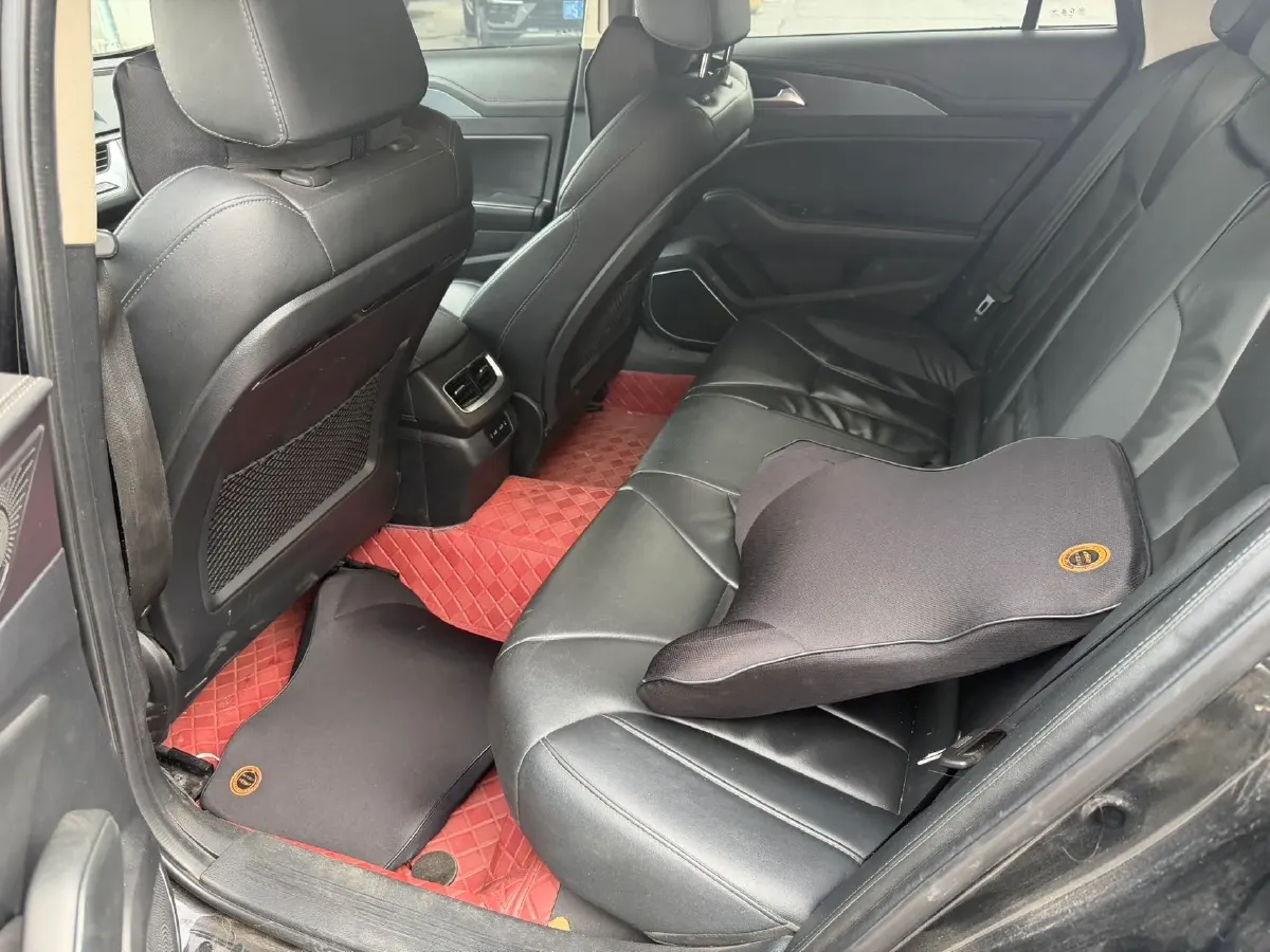 2022 HongQi H5 1.5T 169HP L4 7DCT,autocango,china used car exporter,china ev exporter,chinese used car exporter,chinese used ev exporter