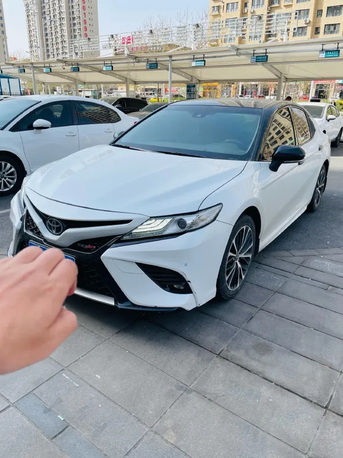 2019 Toyota Camry 2.0L 178HP L4 CVT,autocango,china used car exporter,china ev exporter,chinese used car exporter,chinese used ev exporter